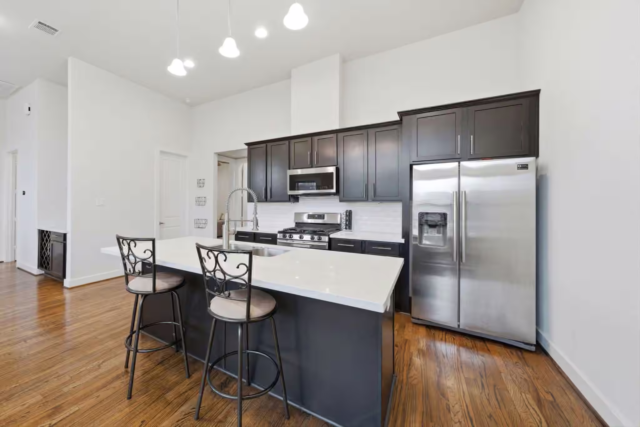 Photo 2 of 118 N Hutcheson Street, Houston, TX