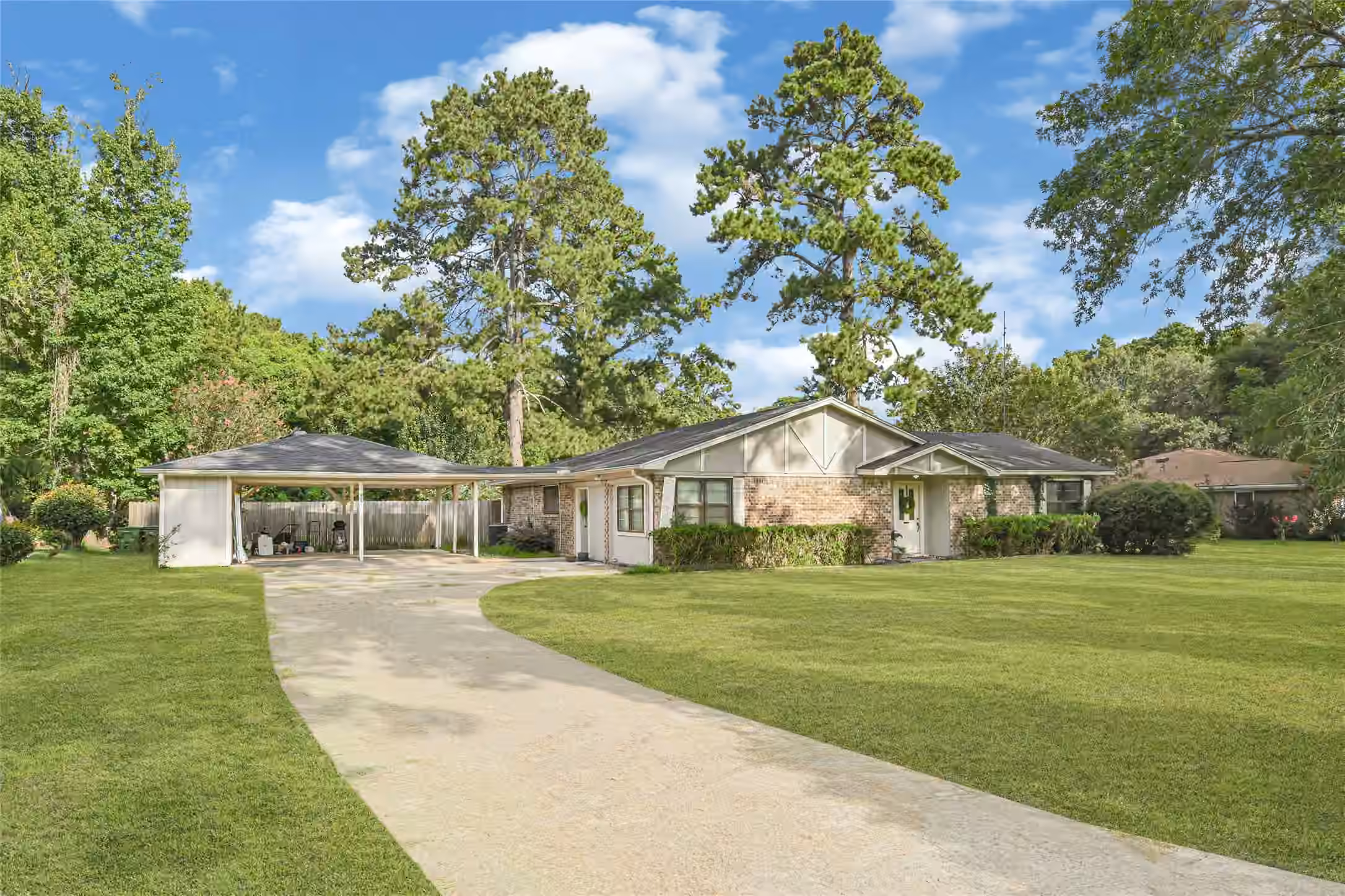 Photo 4 of 20 Skylark Street, Dayton, TX
