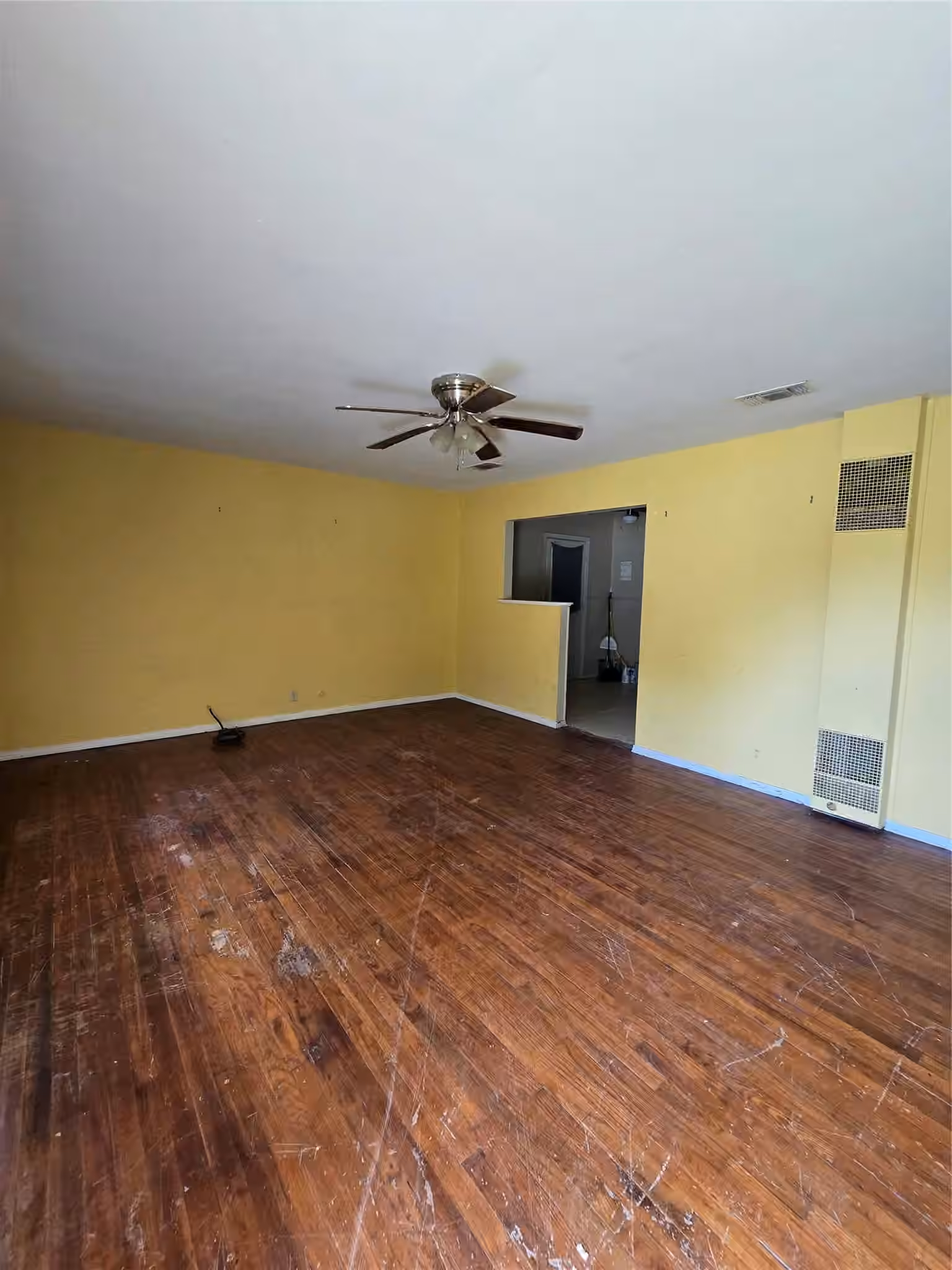 Photo 4 of 2611 1st St, Bay City, TX