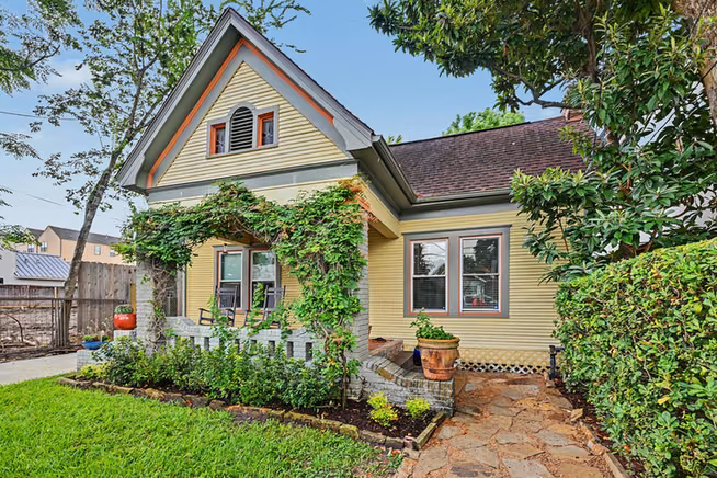 Photo of 1309 Willard Street, Houston, TX 77006