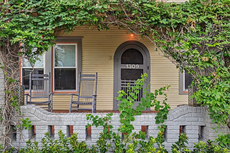Photo 2 of 1309 Willard Street, Houston, TX