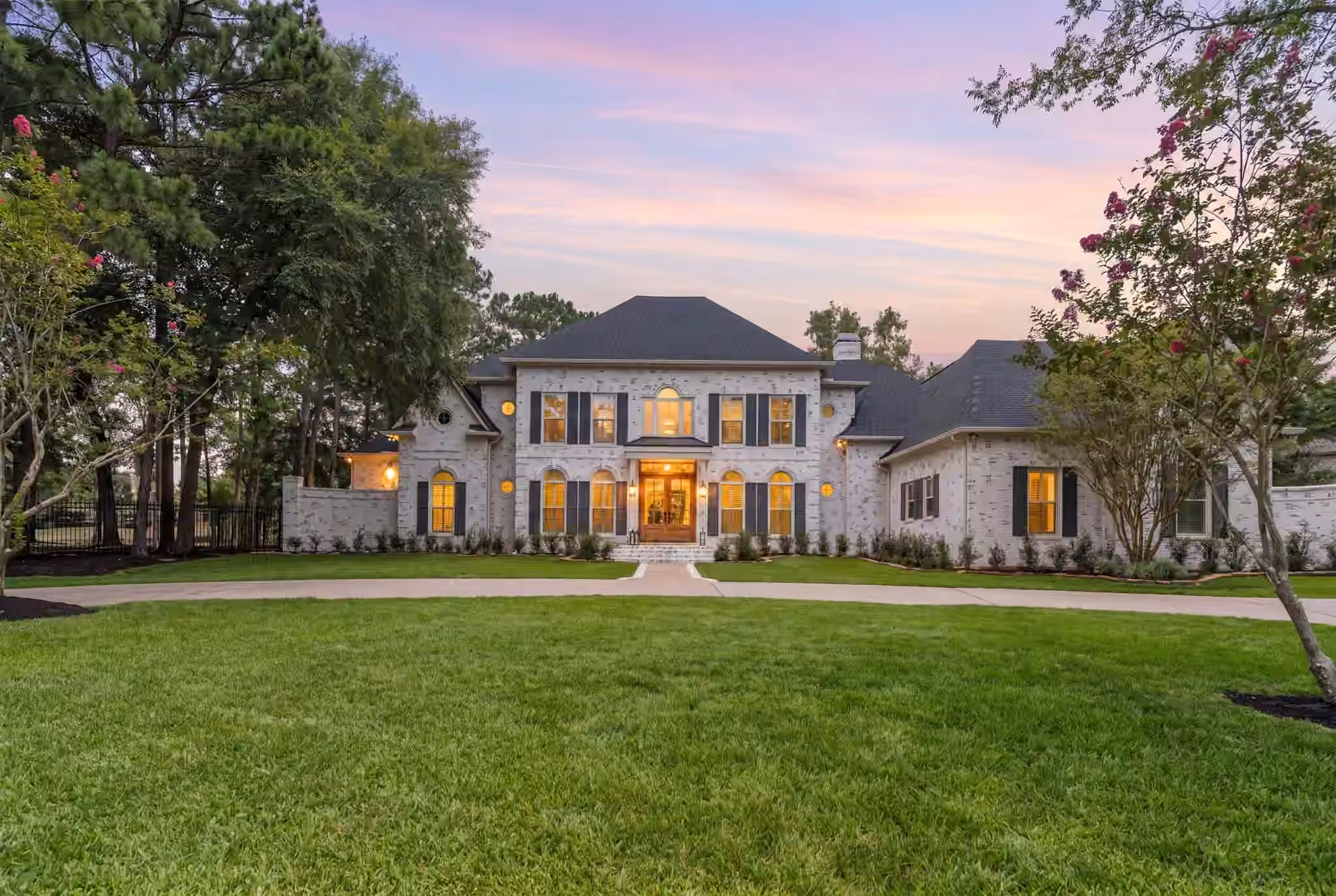 Photo 3 of 31 Hollymead Drive, Spring, TX