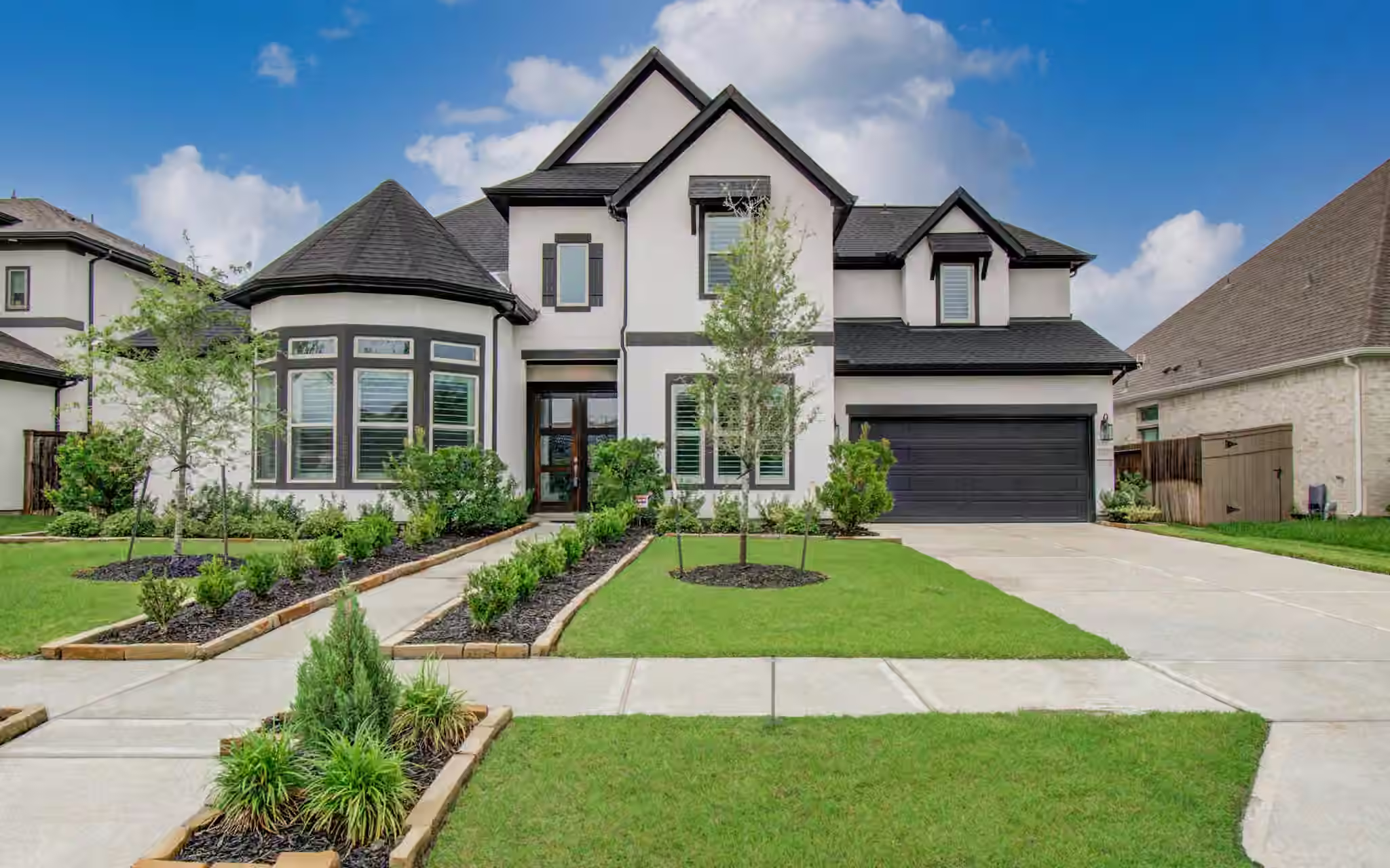 Photo of 10015 Crescent Wood Drive, Missouri City, TX