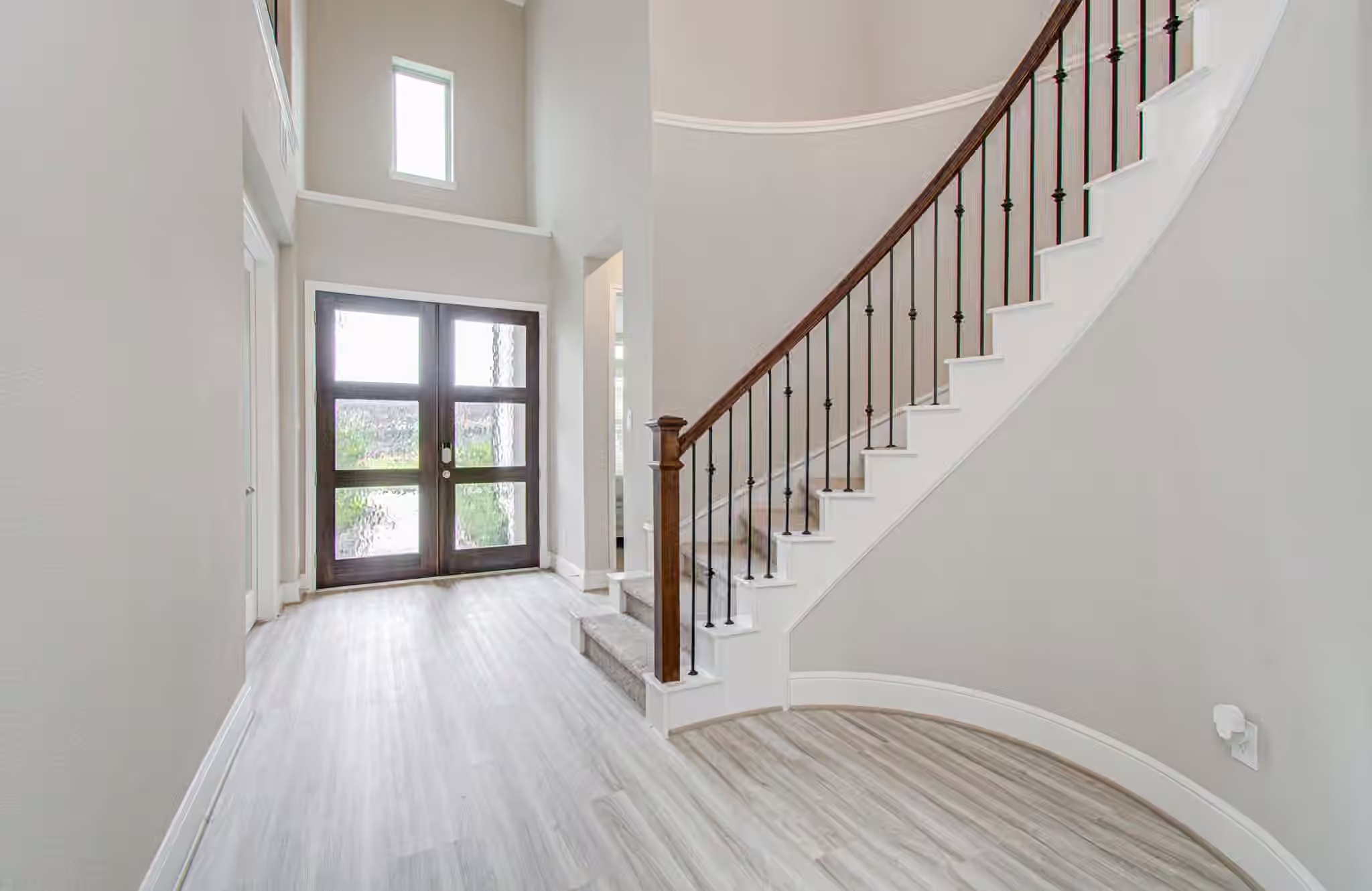 Photo 5 of 10015 Crescent Wood Drive, Missouri City, TX