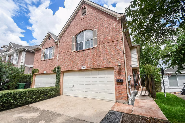 Photo 2 of 4222 Childress Street, Houston, TX