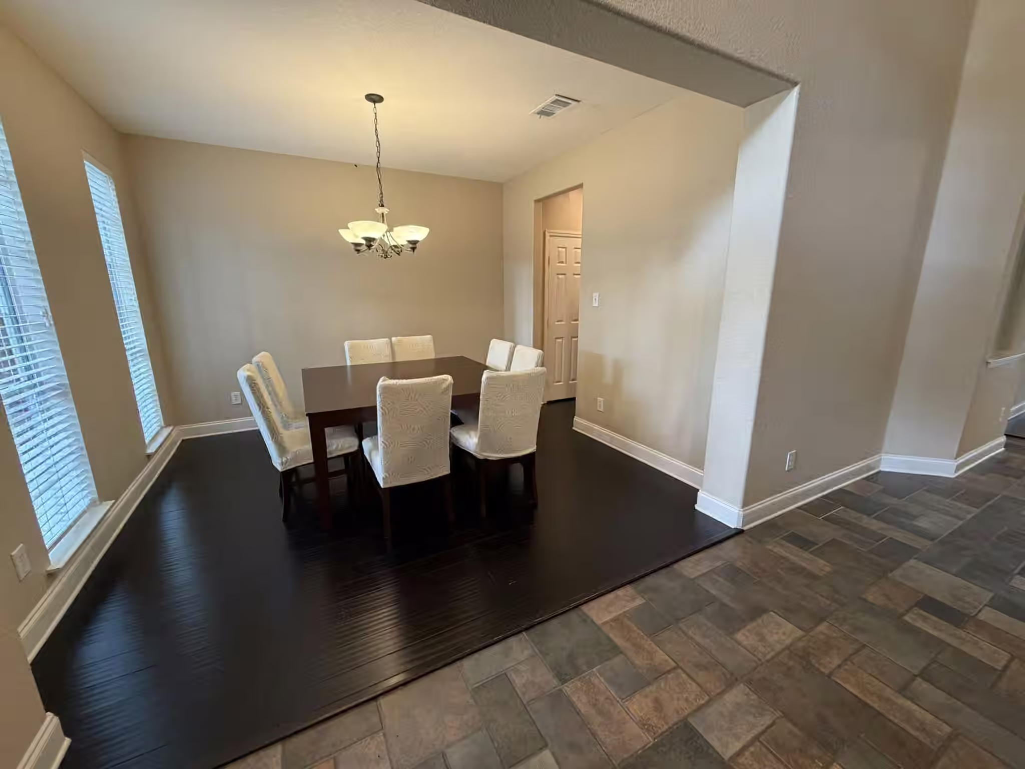 Photo 7 of 55 N Creekmist Pl, The Woodlands, TX