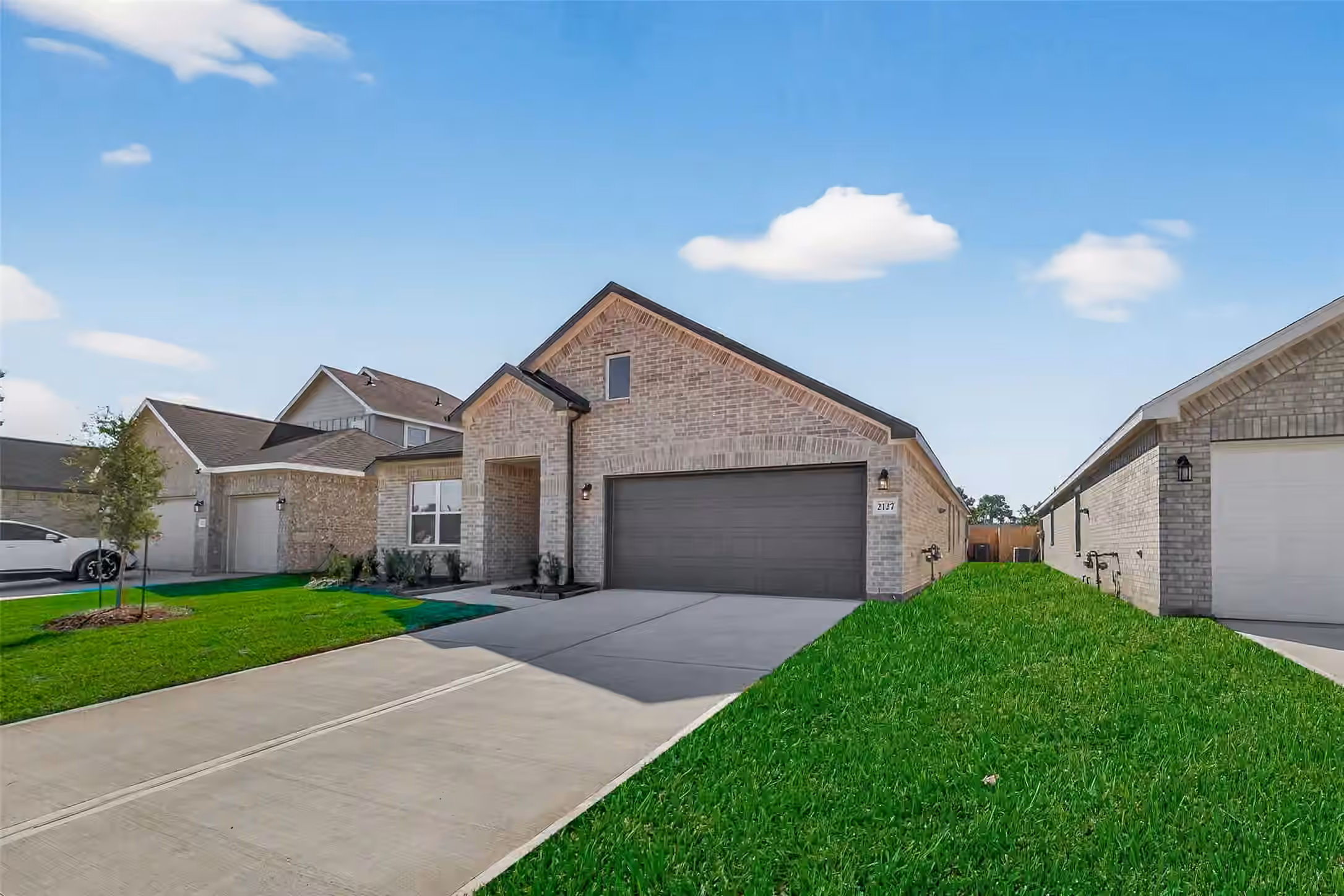 Photo 4 of 5922 Bright Keel Drive, Katy, TX