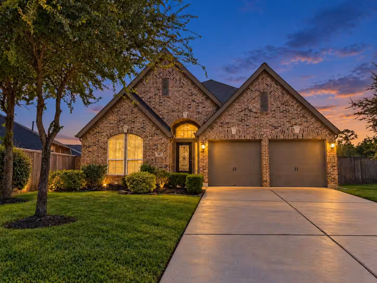Photo of 205 Climbing Oaks Place, Montgomery, TX 77316
