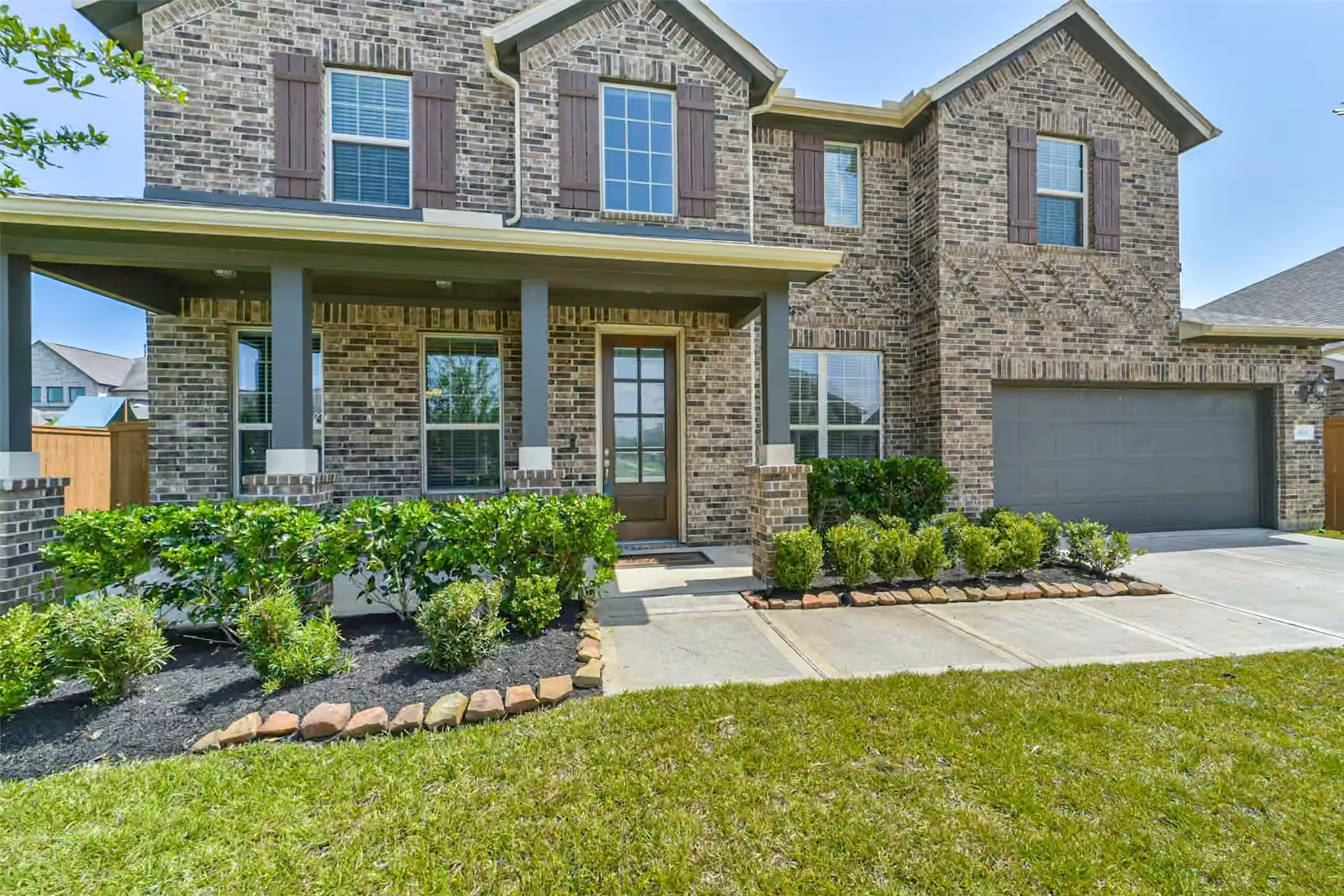 Photo 2 of 12615 Jetty Ridge Drive, Texas City, TX