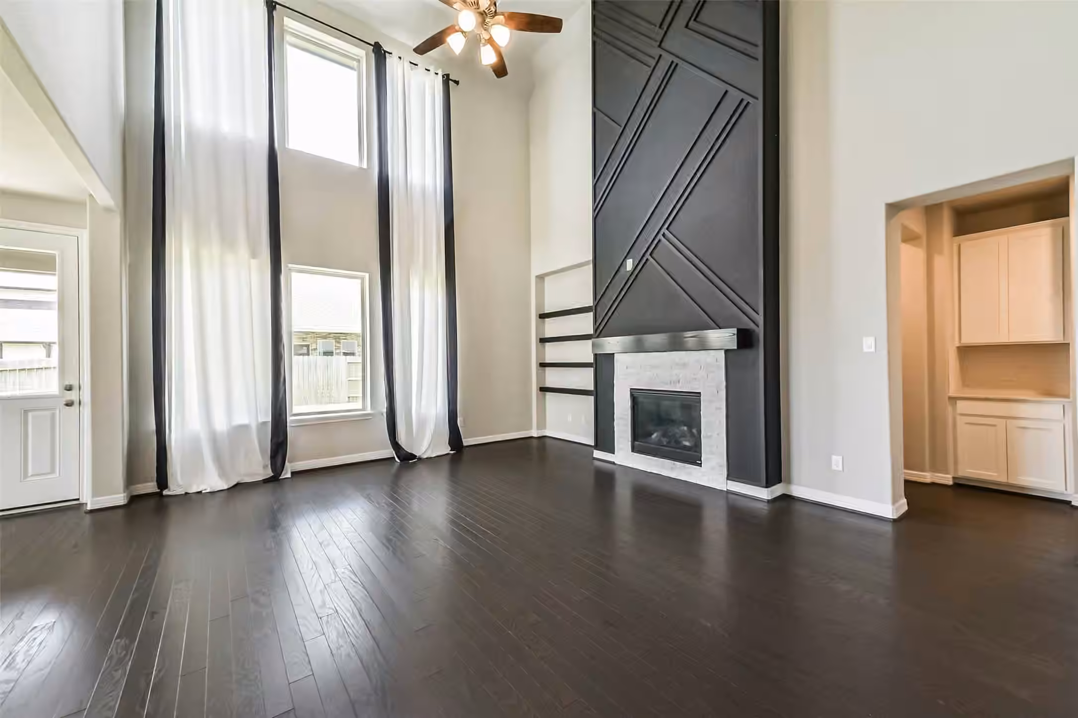 Photo 6 of 12615 Jetty Ridge Drive, Texas City, TX