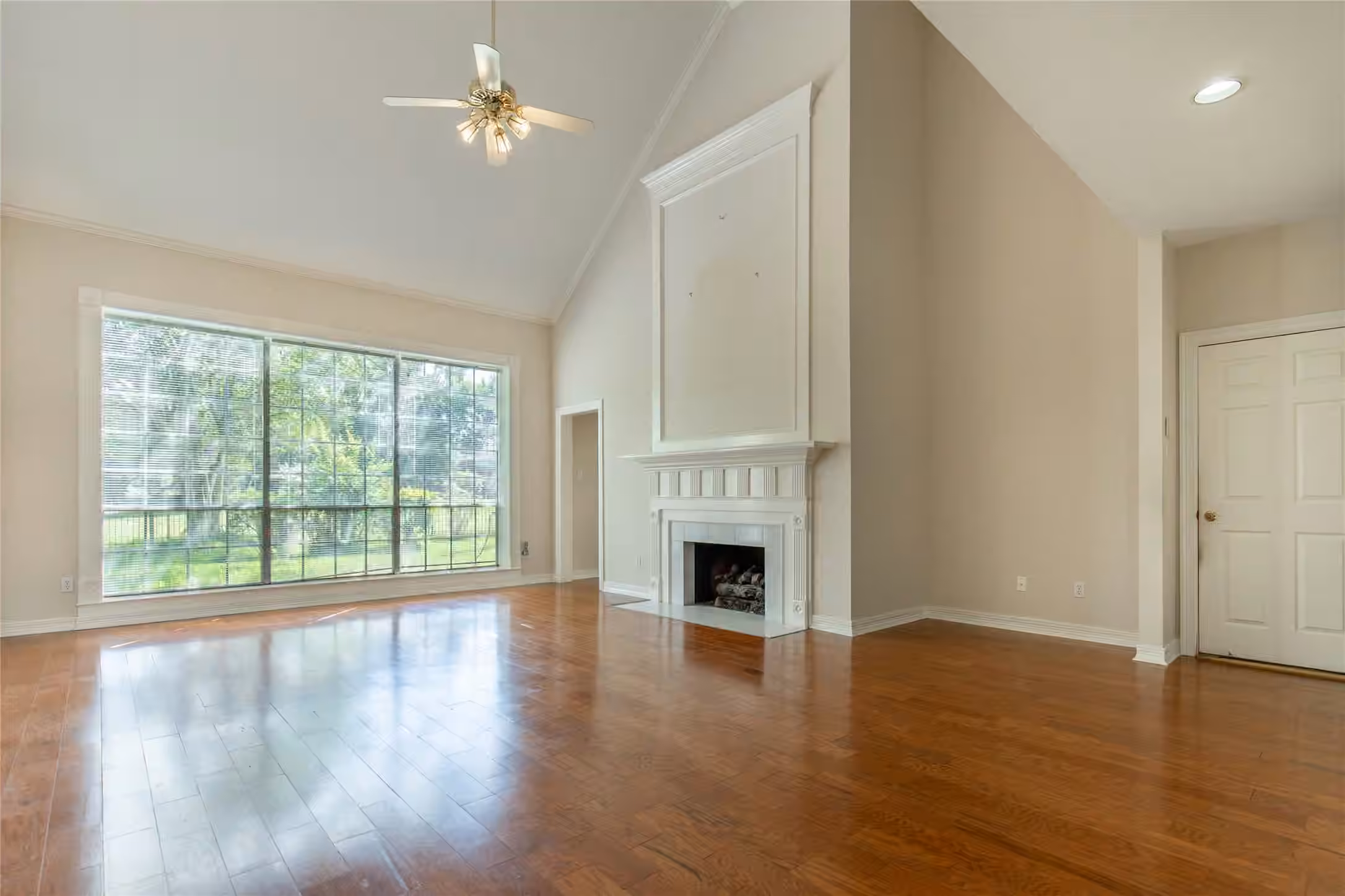 Photo 6 of 18814 Preakness Palm Circle, Humble, TX