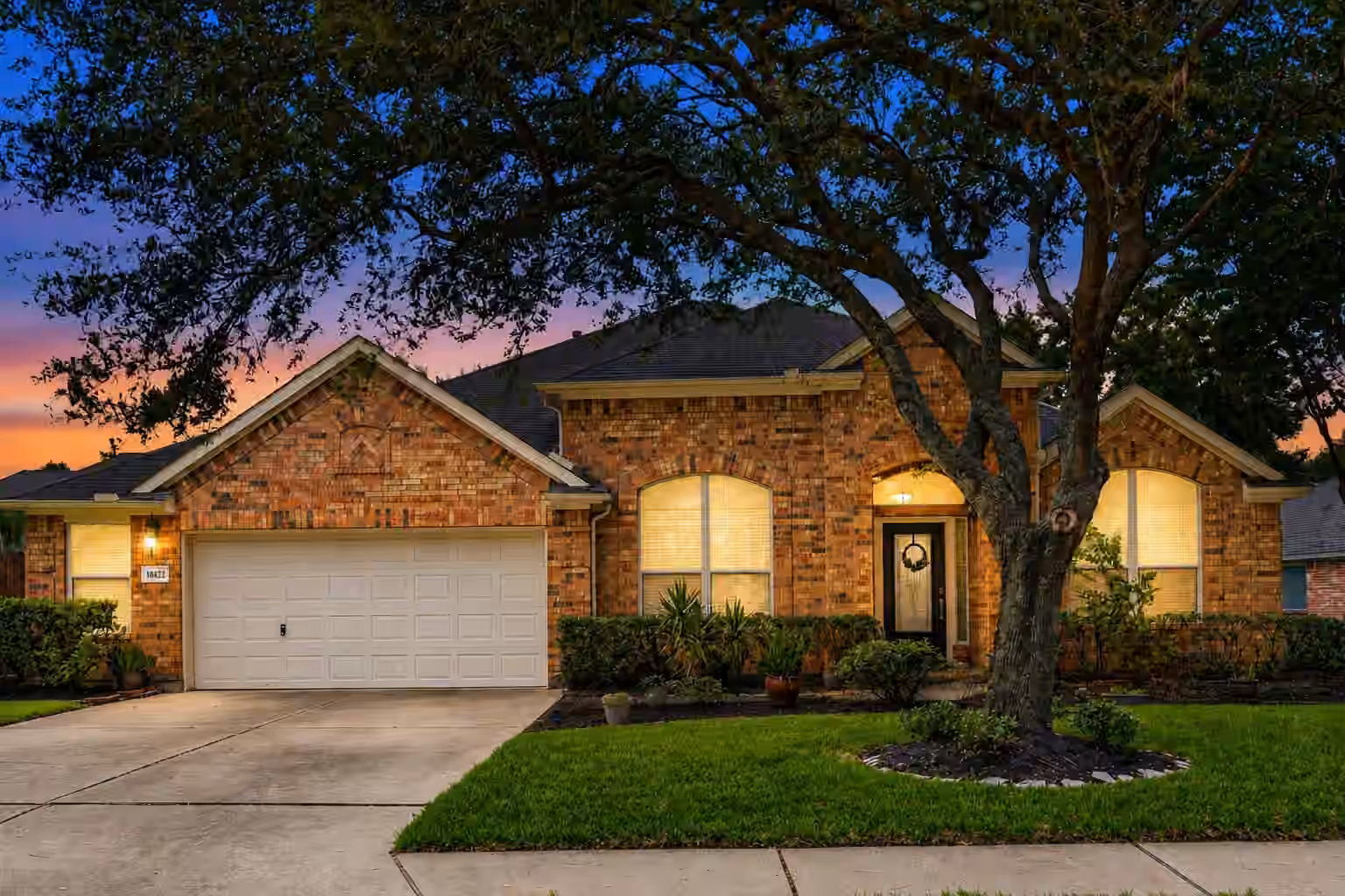 Photo of 10422 Pavonia Drive, Houston, TX