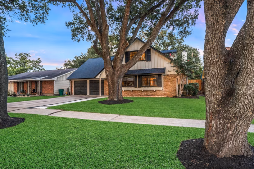 Photo 2 of 2907 Dewberry Lane, Pasadena, TX