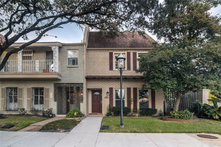 Photo of 8602 Oakford Drive, Houston, TX 77024