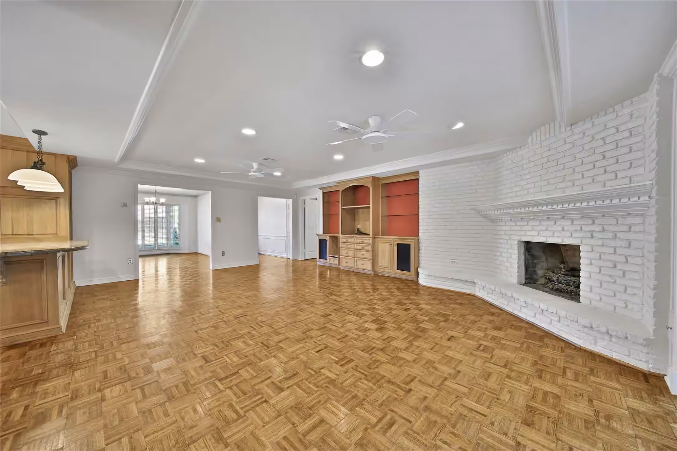 Photo 7 of 1147 Thornton Road, Houston, TX