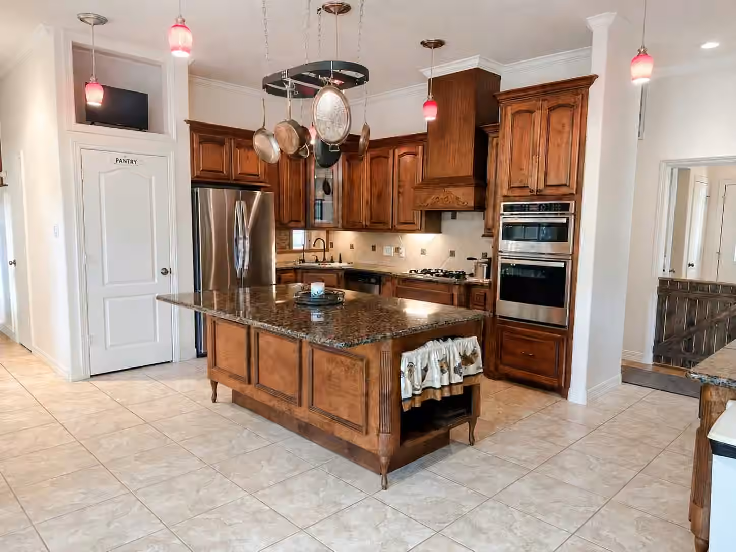 Photo 5 of 21015 Imperial Oak Drive, Magnolia, TX