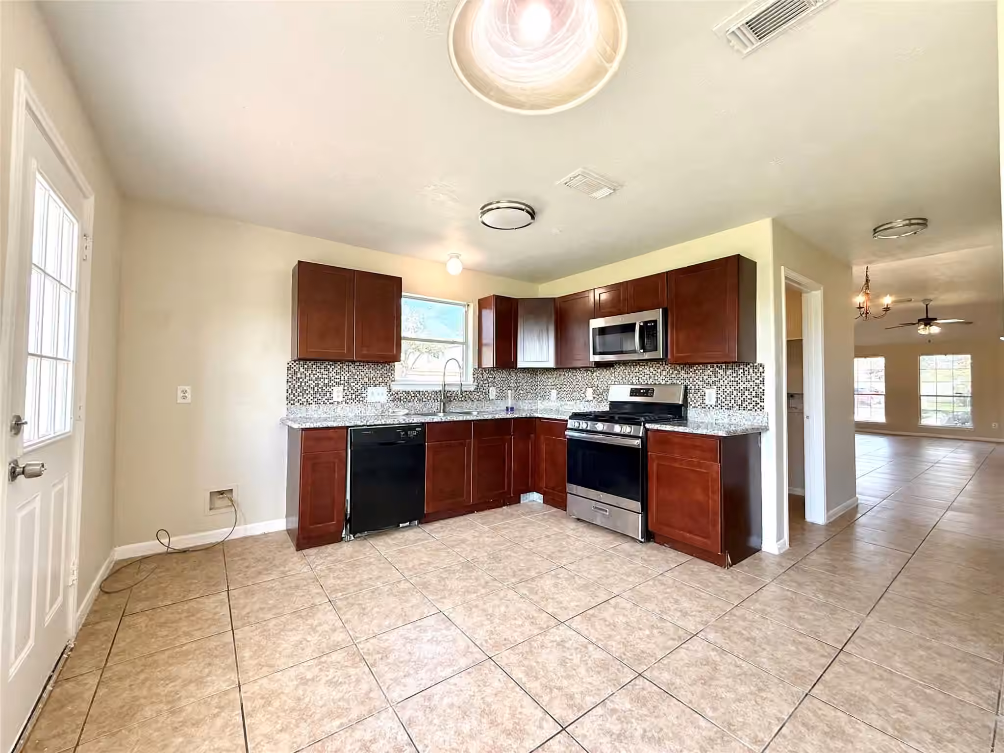 Photo 7 of 13706 Audra Lane, Houston, TX