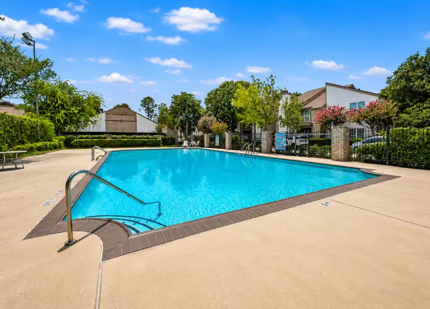 Photo 2 of 10047 Westpark Drive 77, Houston, TX