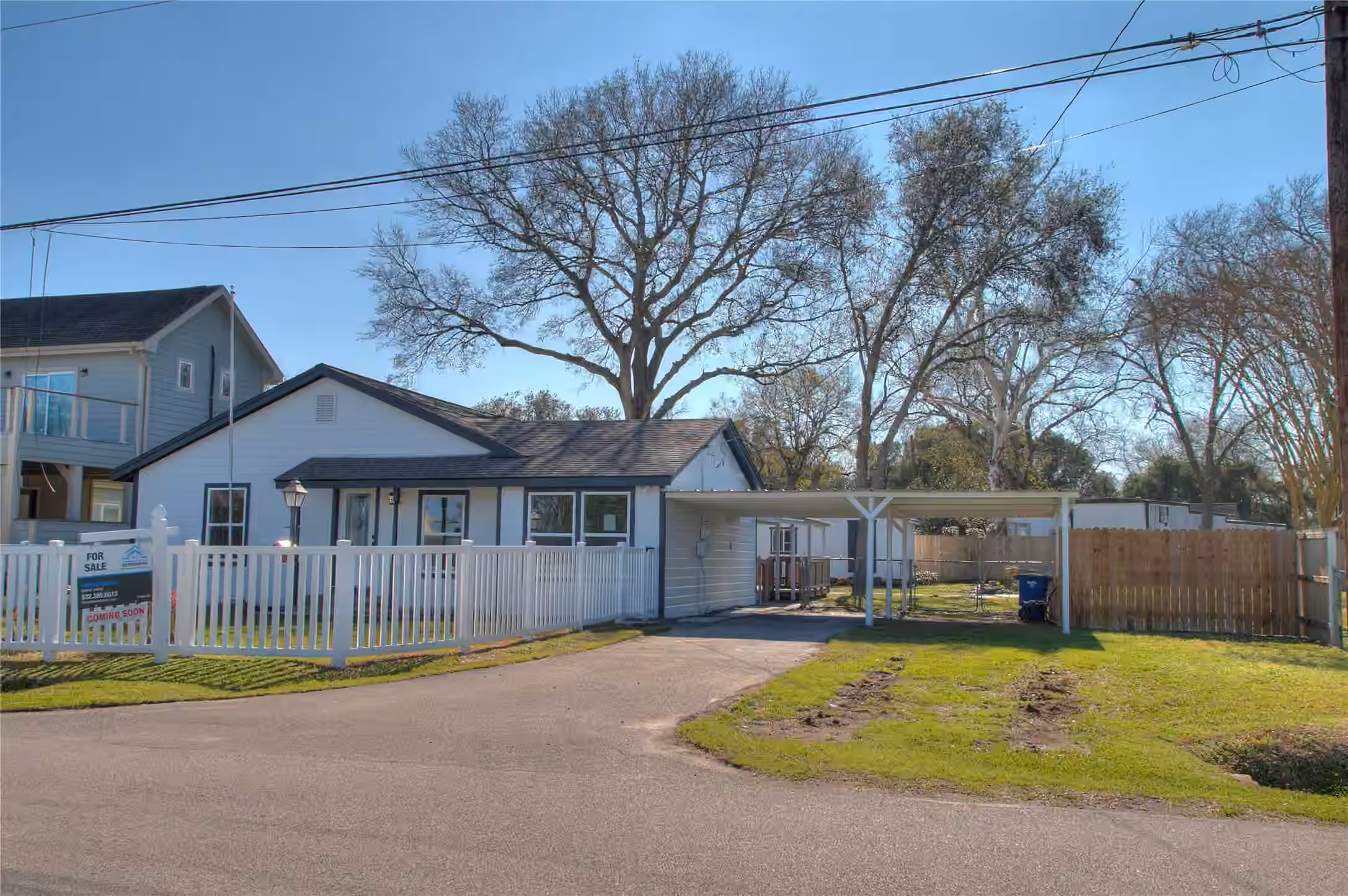 Photo 3 of 415 Perkins Avenue, League City, TX