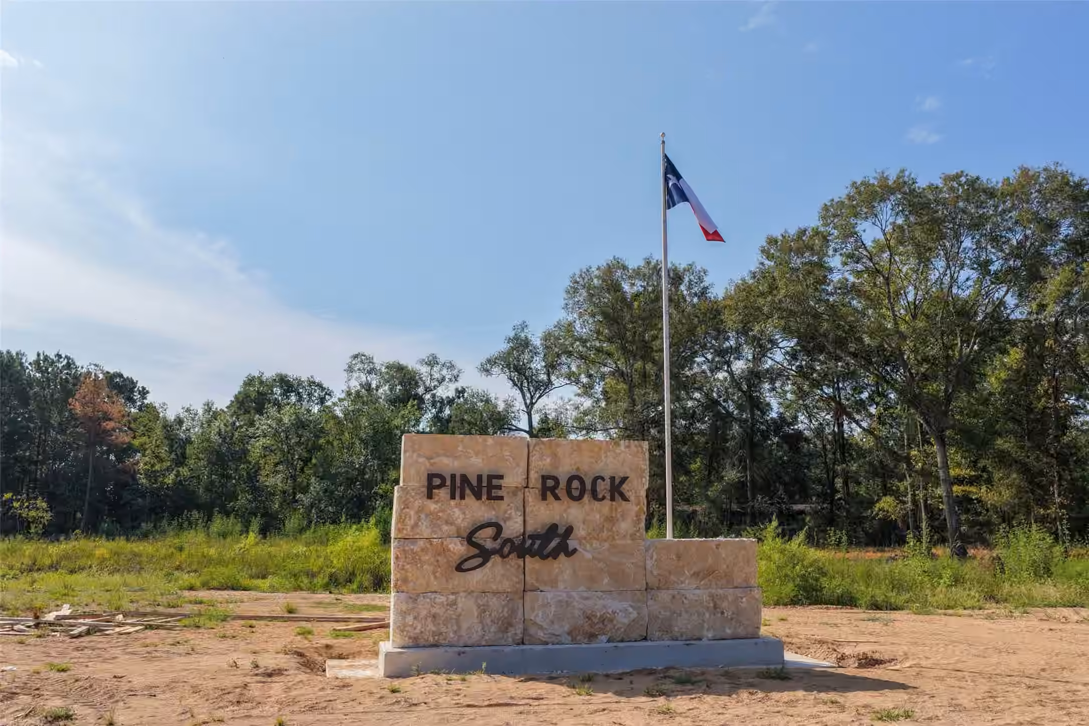 Photo 2 of 17710 Flagstone Way, Conroe, TX