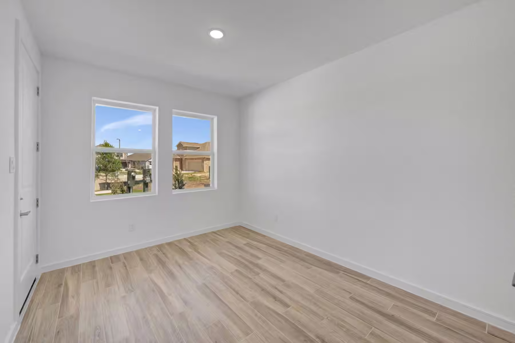 Photo 3 of 503 Barnier Street, Montgomery, TX