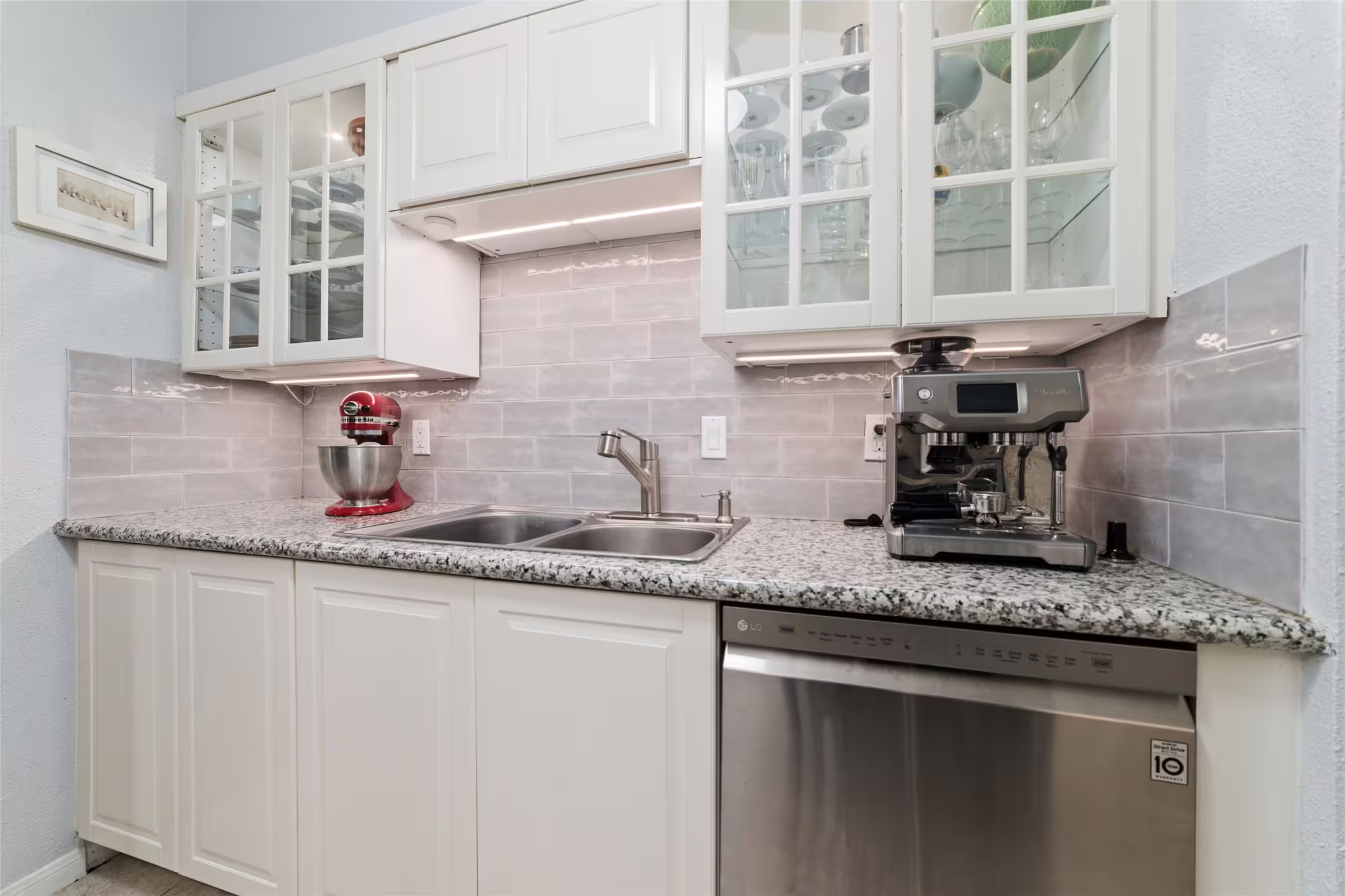 Photo 6 of 2400 N Braeswood Boulevard 108, Houston, TX
