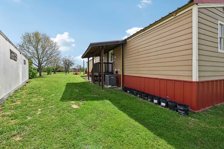 Photo 7 of 30318 Binford Place, Waller, TX