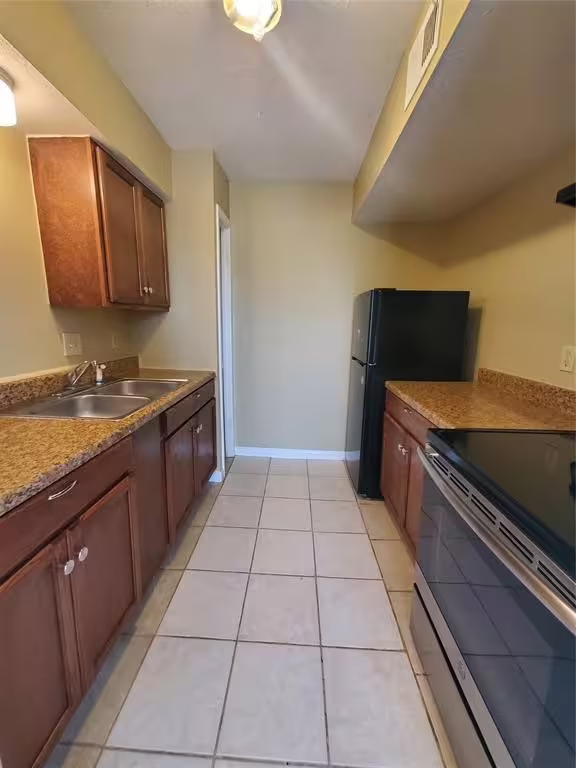 Photo 7 of 7400 Bissonnet Street 1623, Houston, TX