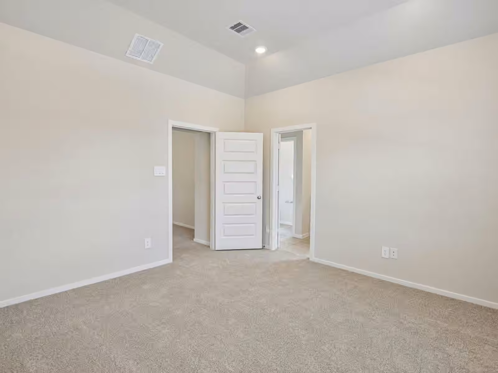 Photo 6 of 6328 Sapphire Ocean Drive, Houston, TX