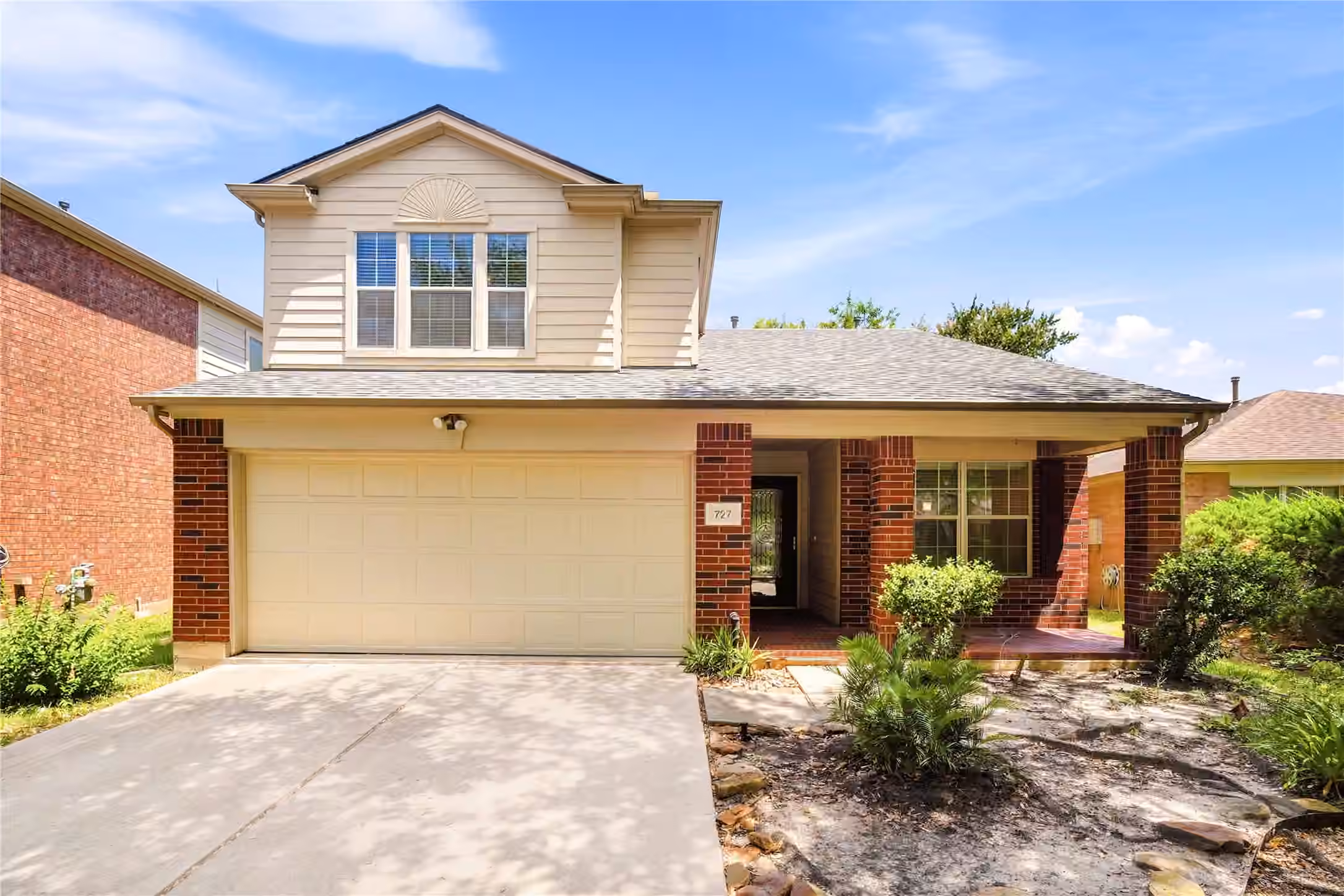 Photo 2 of 727 Cypresswood Ridge, Spring, TX