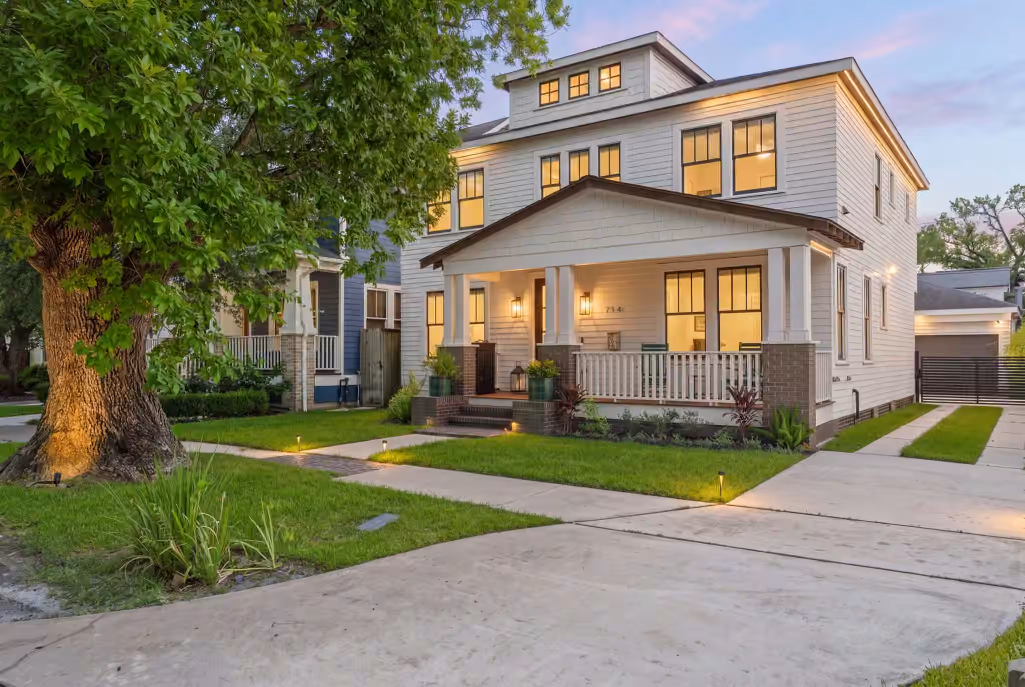 Photo 2 of 714 E 18th Street, Houston, TX