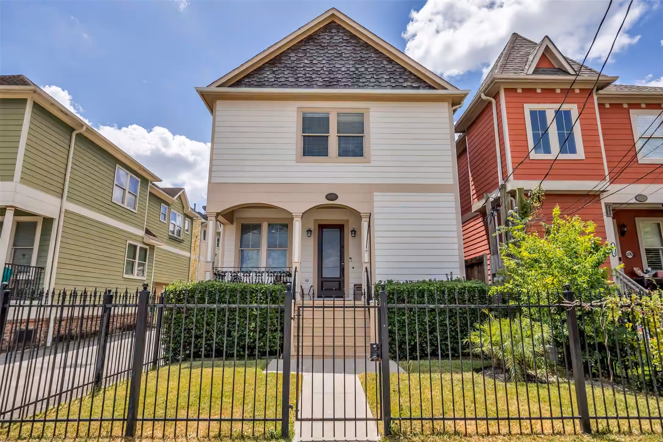 Photo of 1122 W 18th Street, Houston, TX