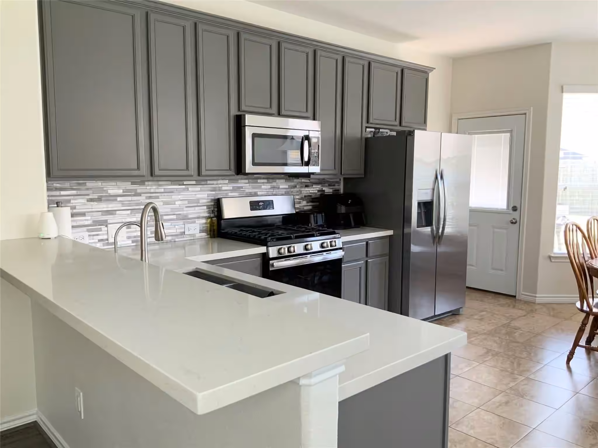 Photo 7 of 8322 Quiet Bay Drive, Baytown, TX 77523