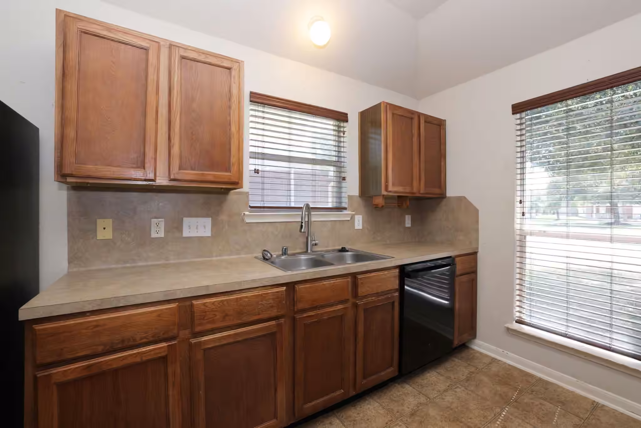 Photo 6 of 19114 Hemington Circle, Tomball, TX