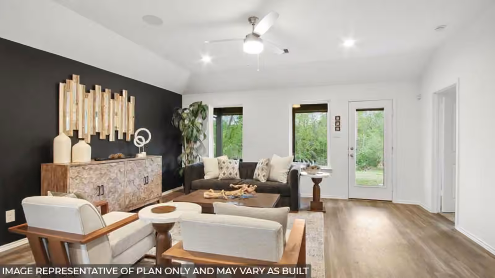 Photo 5 of 630 Meadowknoll Drive, Crosby, TX