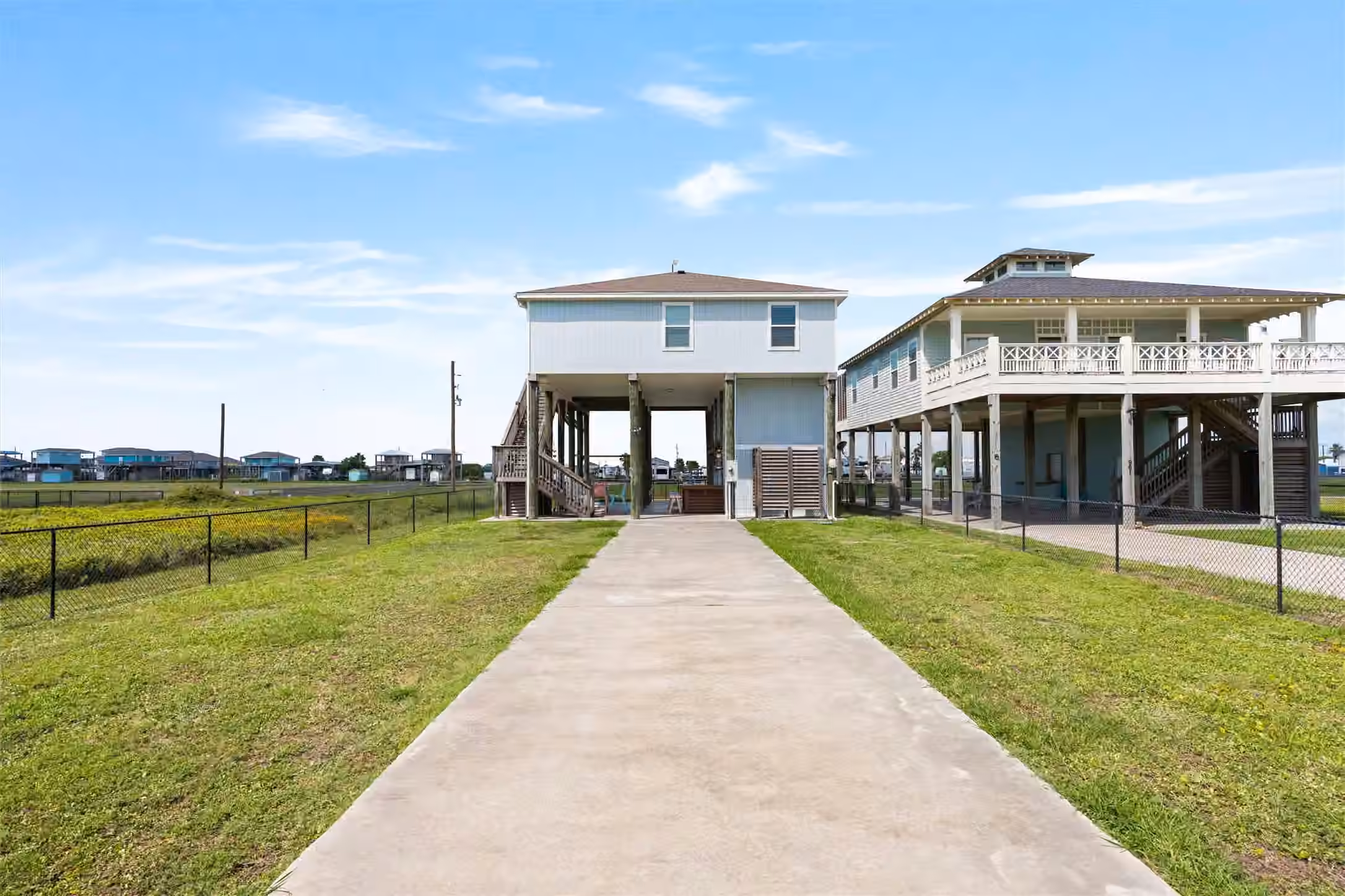 Photo 2 of 955 Townsend Drive, Crystal Beach, TX