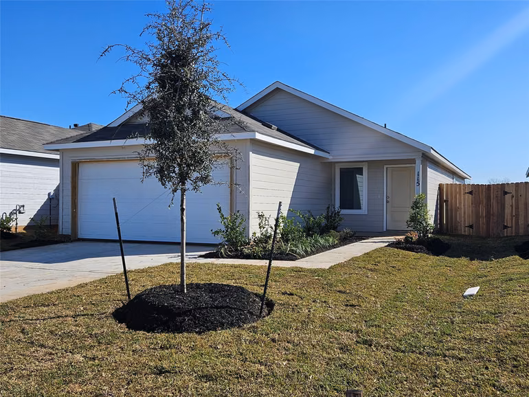 Photo of 658 Maria Elena Way, Cleveland, TX 77327