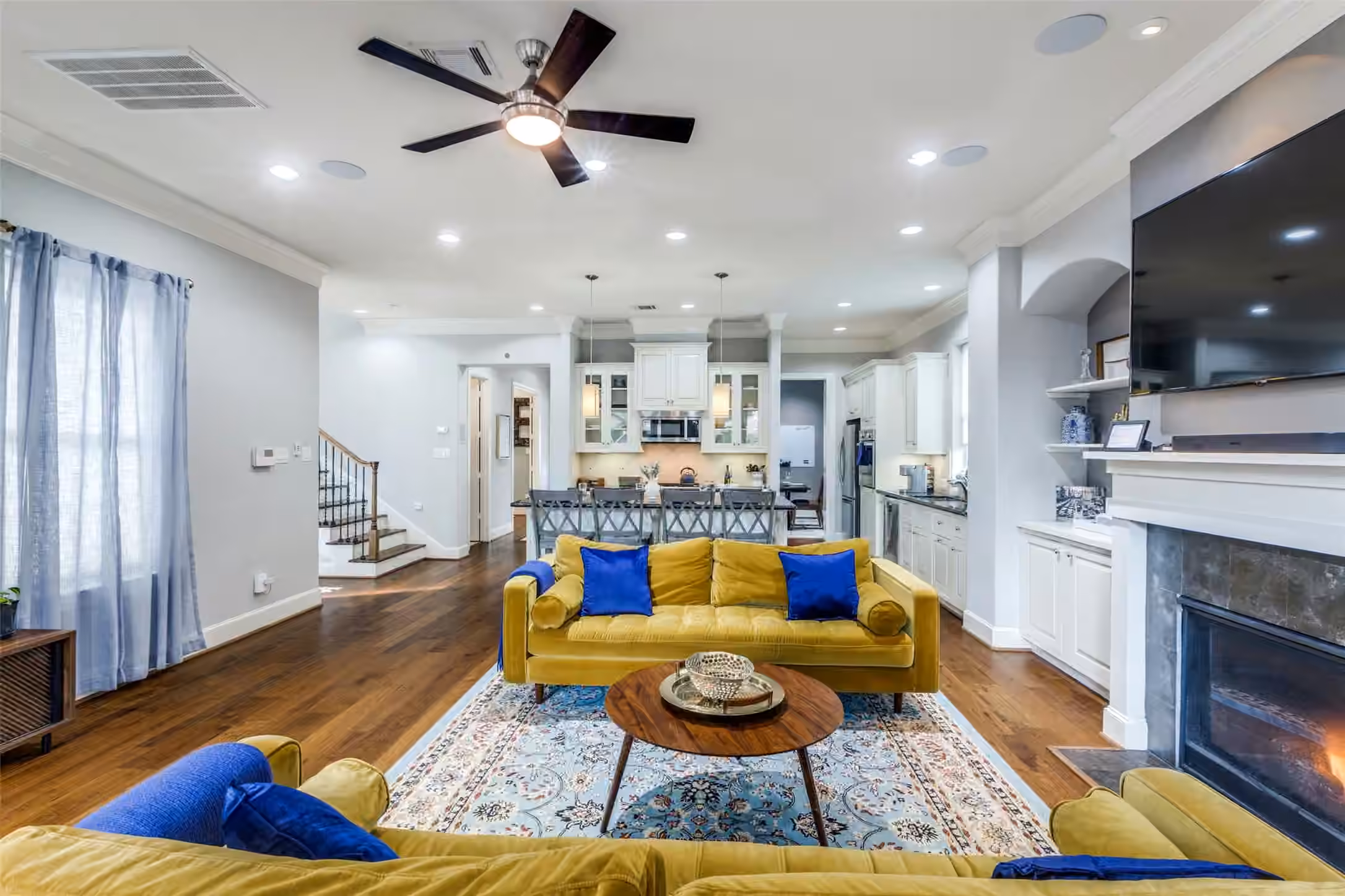 Photo 7 of 4535 Polk Street, Houston, TX