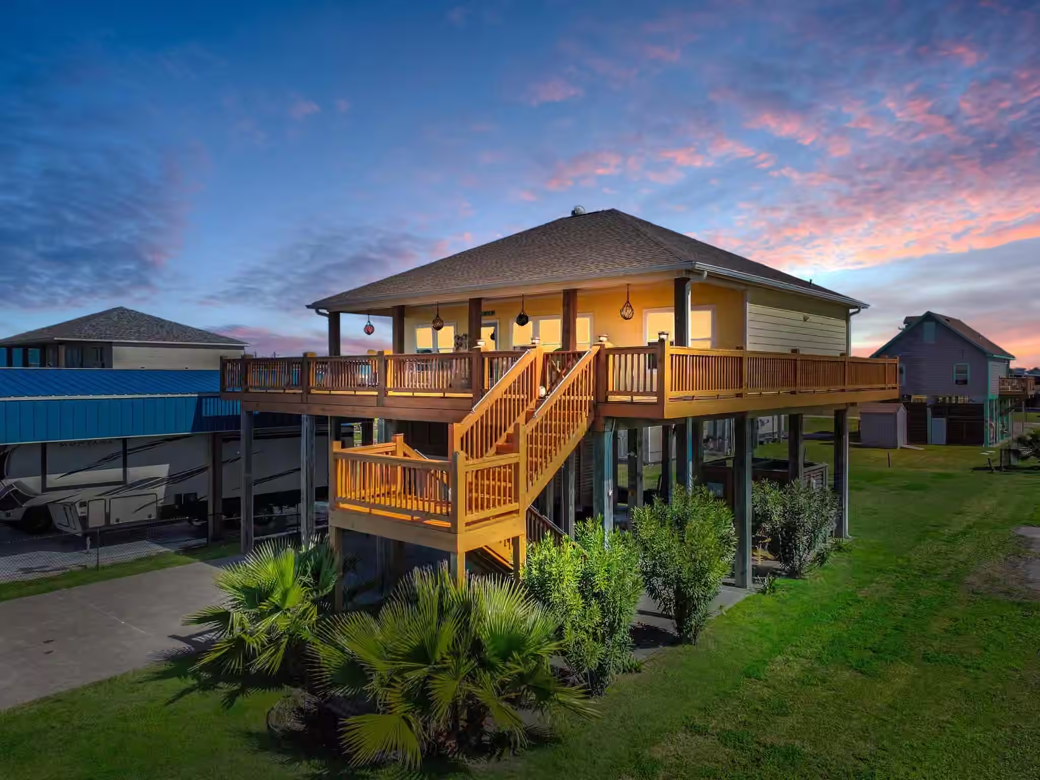 Photo of 938 S Sage Road, Crystal Beach, TX 77650