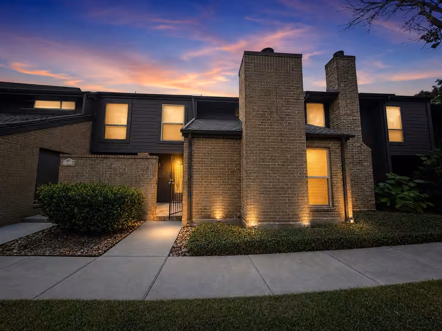 Photo of 16508 Space Center Boulevard, Houston, TX