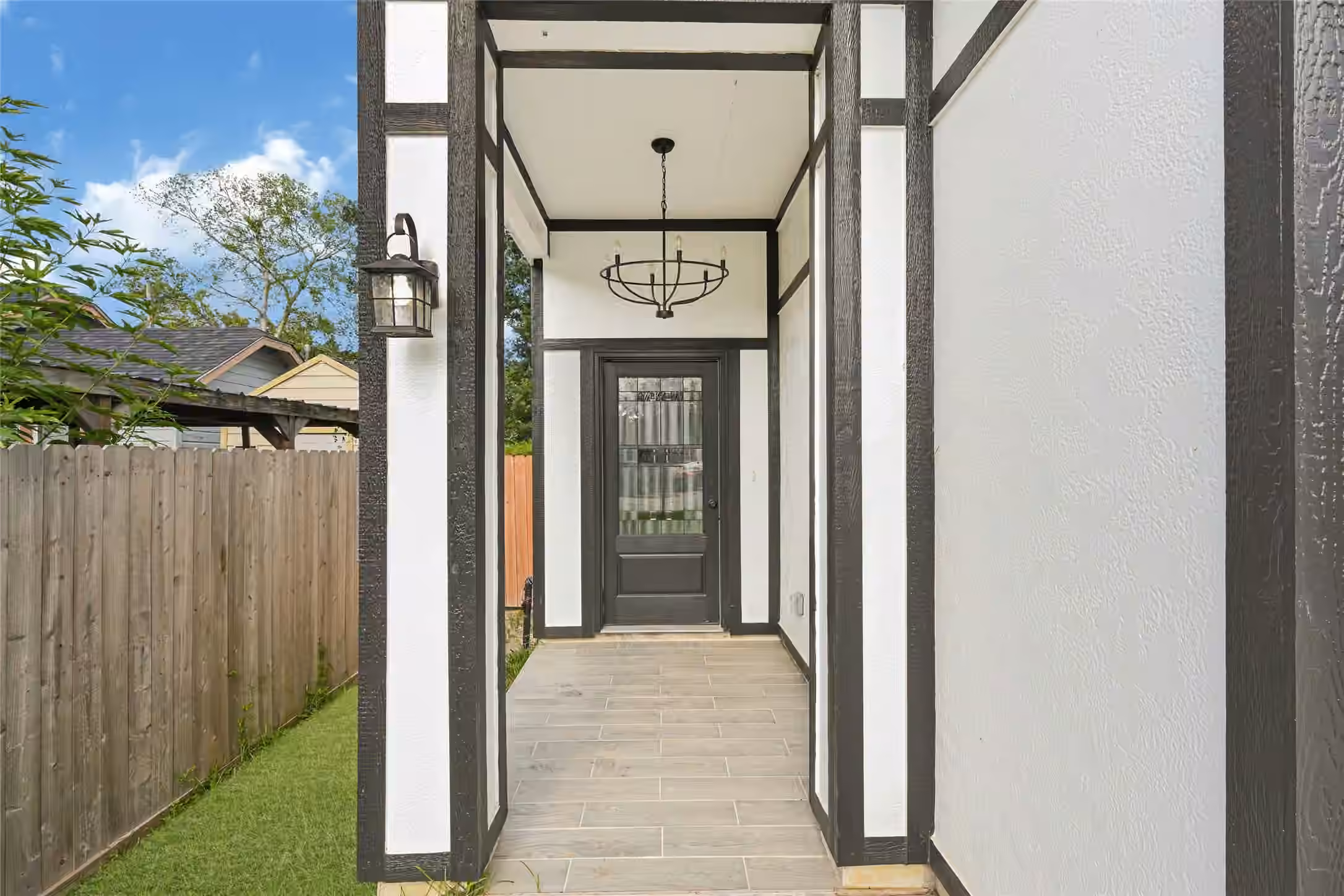 Photo 3 of 9212 Arvin Street, Houston, TX