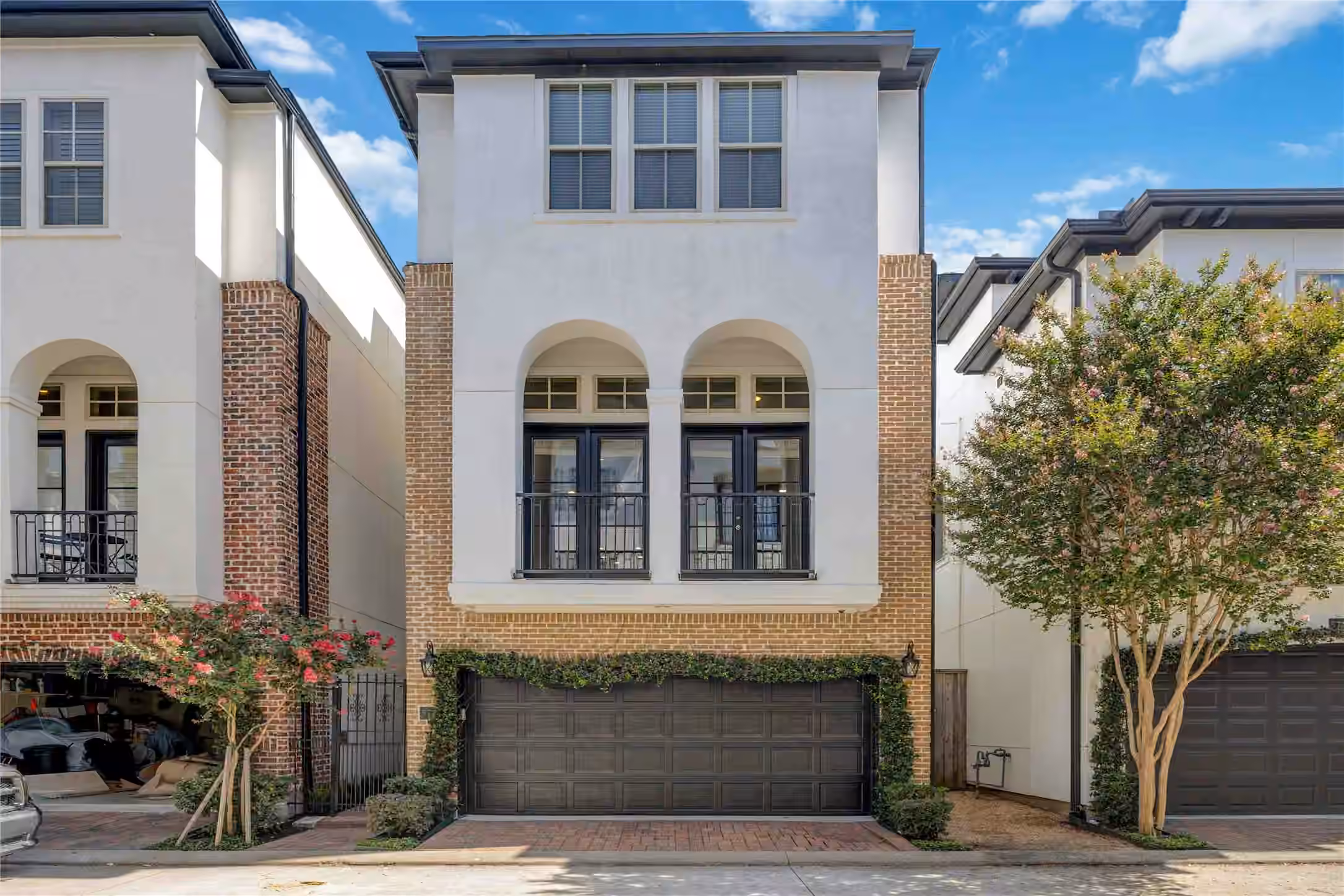 Photo of 5723 Arabelle Lake, Houston, TX