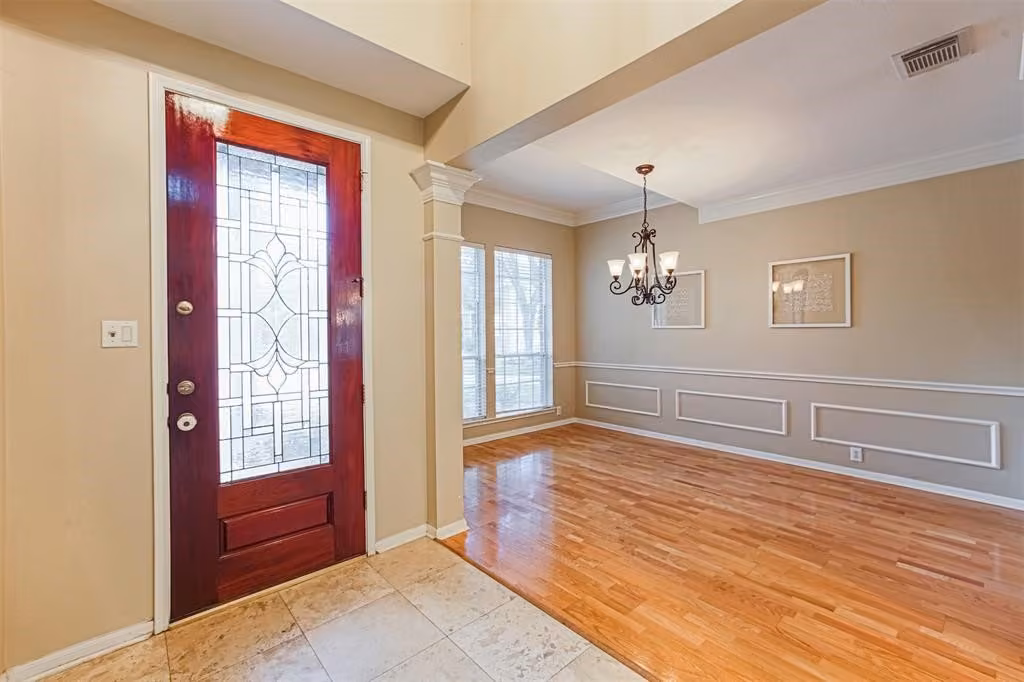 Photo 2 of 903 Chinni Court, Houston, TX