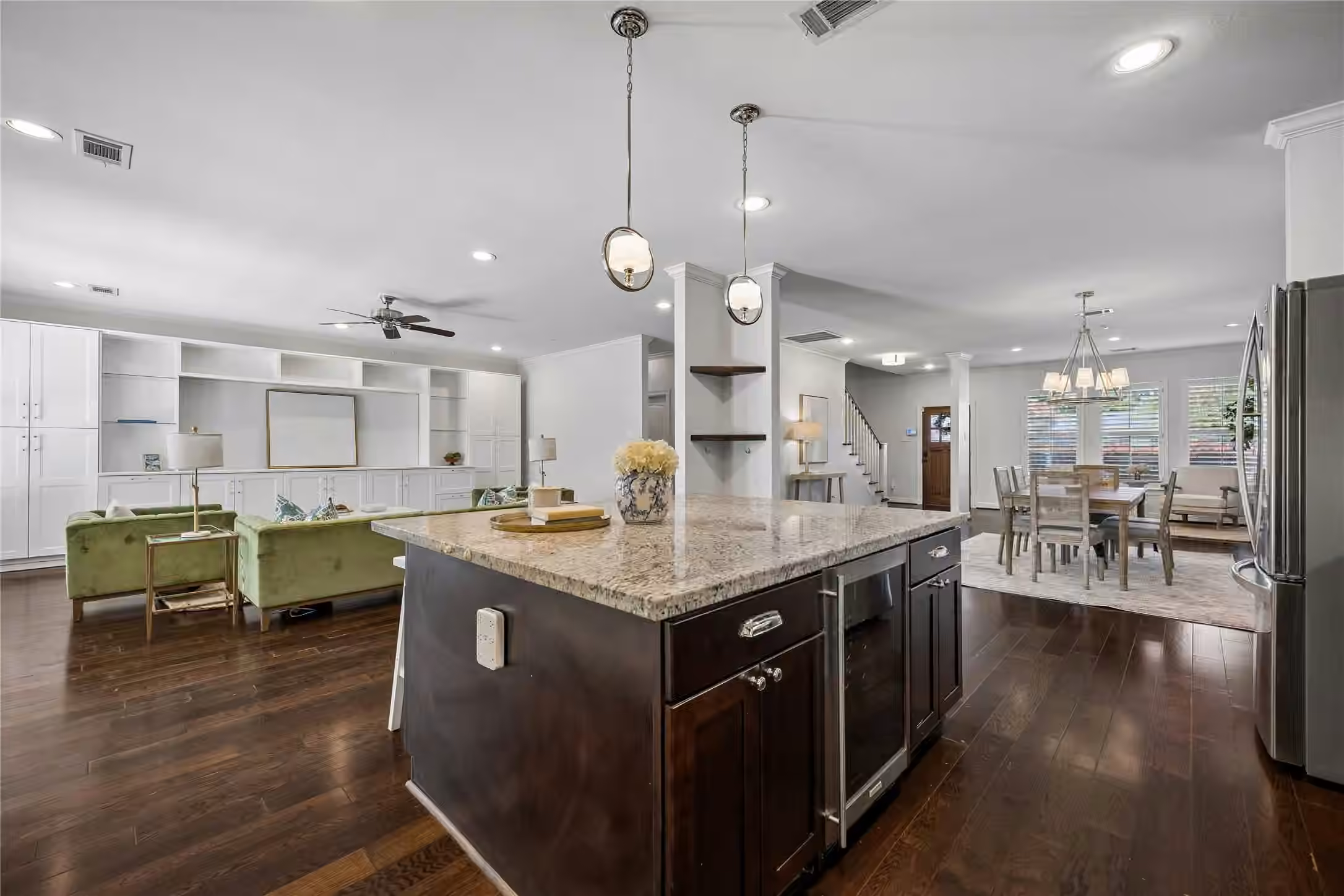Photo 6 of 5121 Libbey Lane, Houston, TX