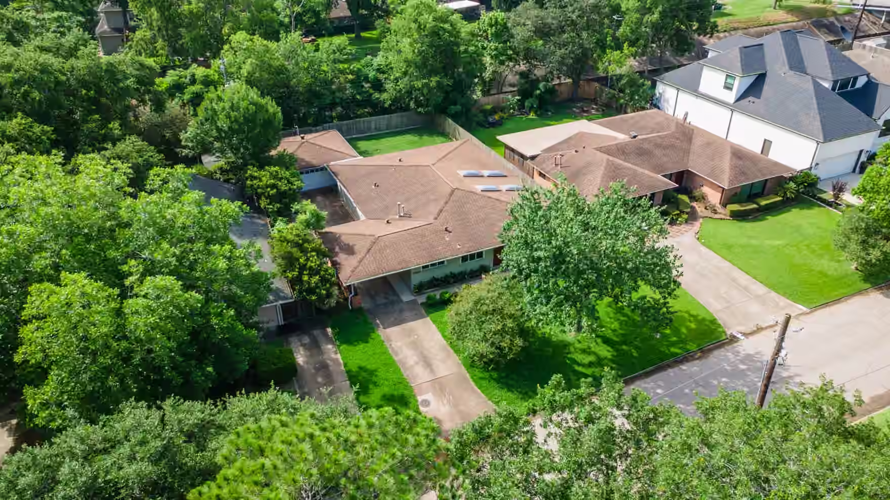 Photo of 10613 Willowgrove Drive, Houston, TX 77035