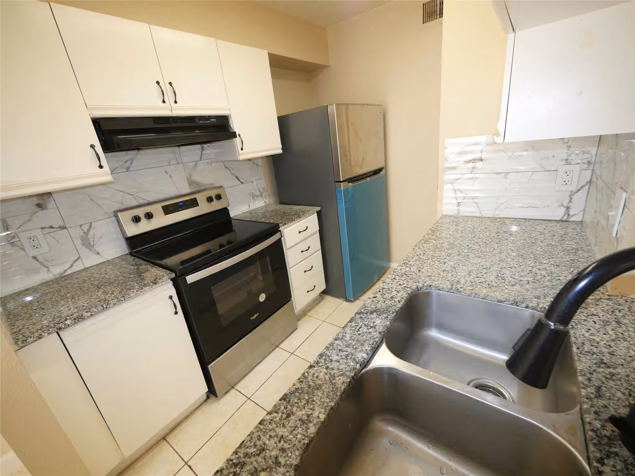 Photo 7 of 10100 S Gessner Road 202, Houston, TX
