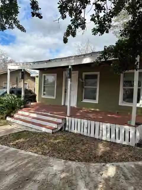 Photo 3 of 3331 Kelton Street, Houston, TX
