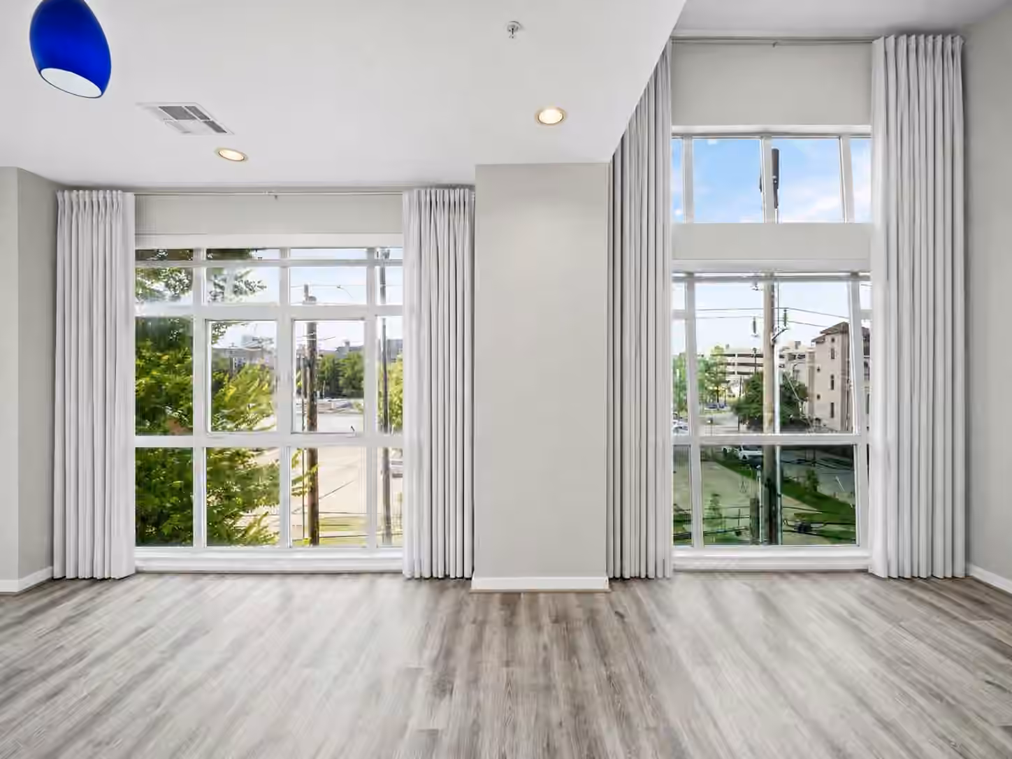 Photo 6 of 207 Pierce Street 305, Houston, TX