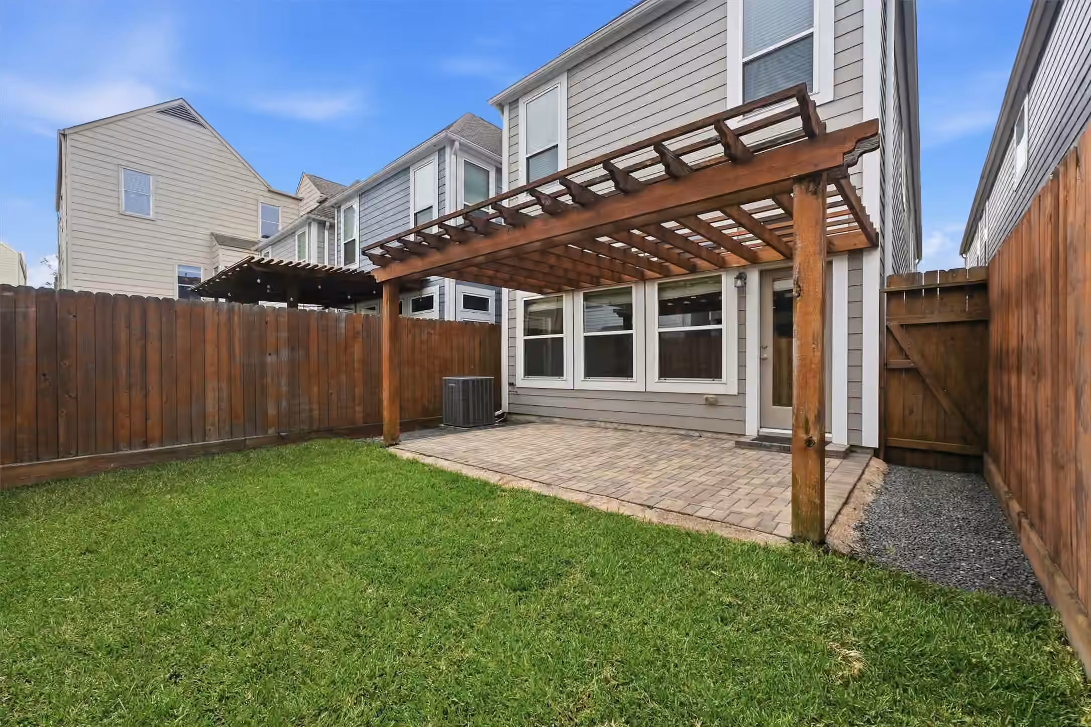 Photo of 5326 Darling Street, Houston, TX 77007