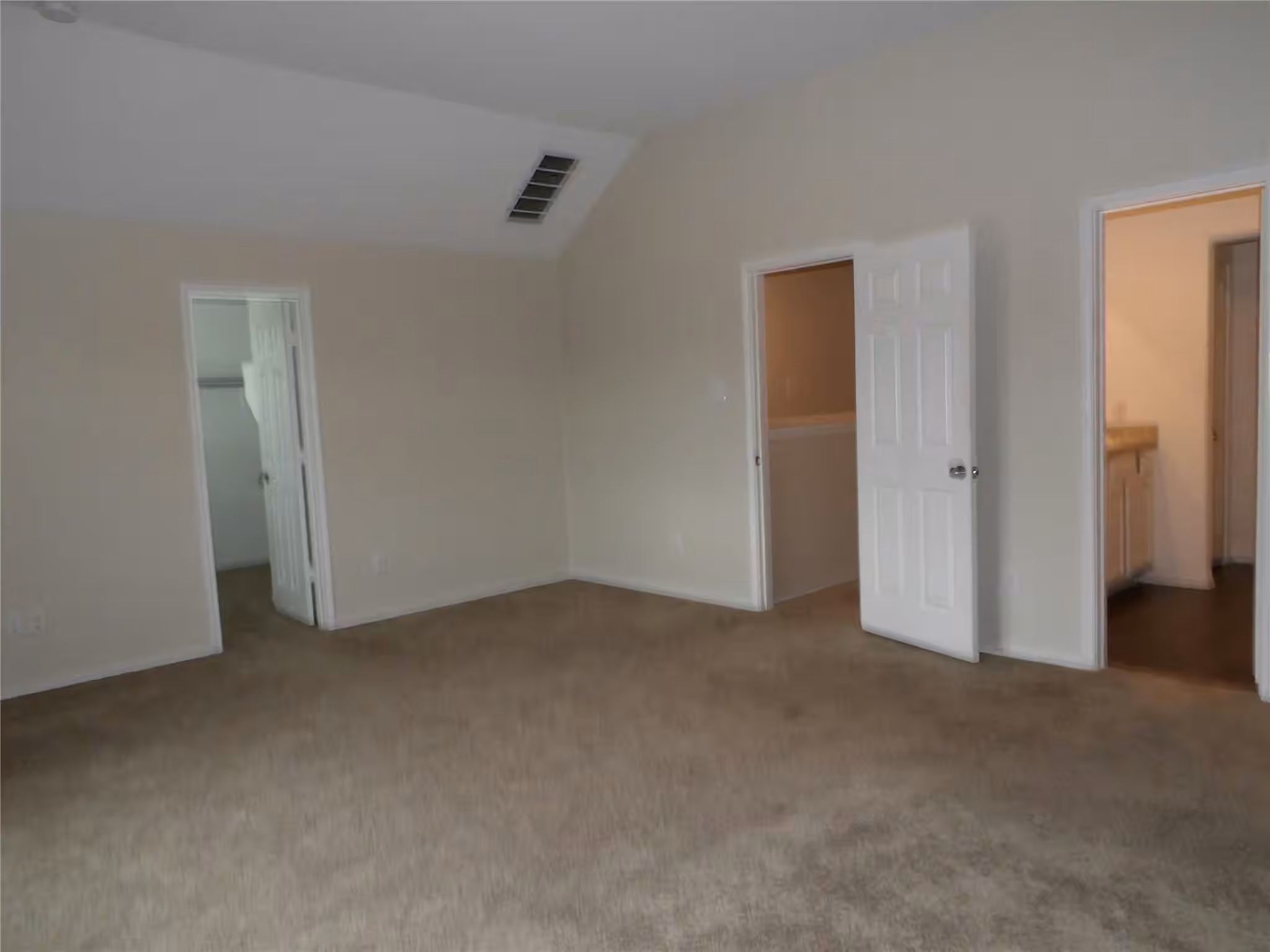 Photo 6 of 4307 Cedar Elm Street, Baytown, TX